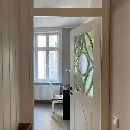 Luett Huesken Apartman *